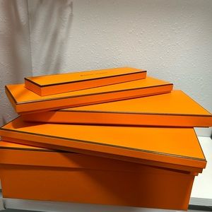 5 Hermes boxes and one Hermes shopping bag